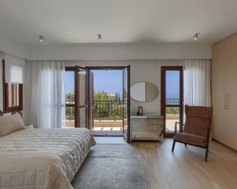 Aphrodite Hills Rentals - Elite Villas - Kouklia - Bedroom
