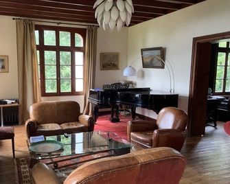 Large family house overlooking the sea - Yport - Sala de estar