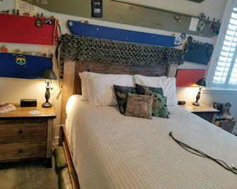 Beyond The Wall B&B - Dunedin - Habitación