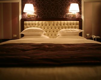 Hotel Villa Viktorija - Trn - Bedroom