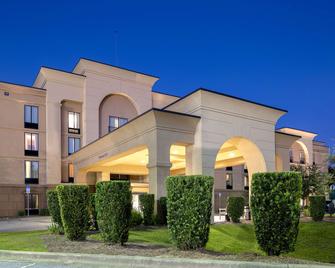 Hampton Inn & Suites Pensacola/Gulf Breeze - Gulf Breeze - Building