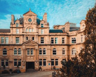 The Coal Exchange Hotel - Cardiff - Building
