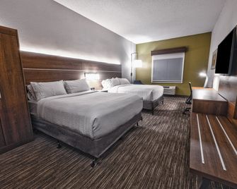 Holiday Inn Express & Suites Goshen By IHG - Goshen - Habitación