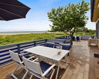 Skærven Beachfront Apartment D - Nyborg - Balkon