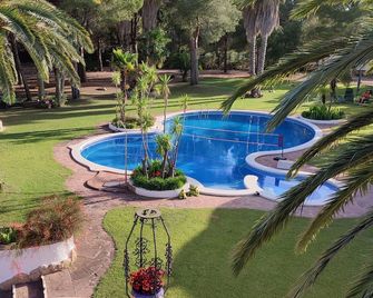 Villa Balneari Resort Casa Vacances Per Famílies Chalet Casa Rural - Mont-roig del Camp - Pool