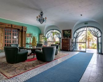 Arathena Rocks Hotel - Giardini Naxos - Lobby