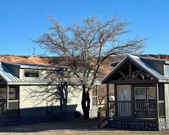 Cozy Tiny Home King Room #22A - Page