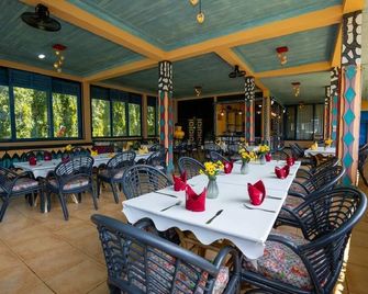 Beachcomber Hotel And Resort - Dar es Salaam - Restaurante