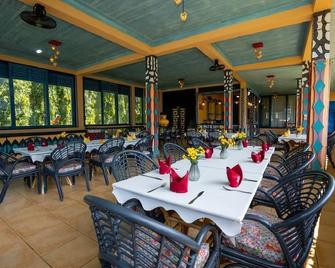 Beachcomber Hotel And Resort - Dar es Salaam - Ravintola