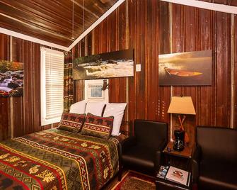 Yowie Cabin - Ocoee - Bedroom