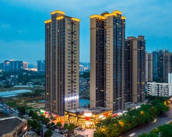 Vienna 3 Best Hotel Hunan Zhuzhou Hongqi Road Tianxin - Zhuzhou - Будівля