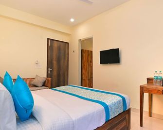 Hotel The York - Noida - Schlafzimmer