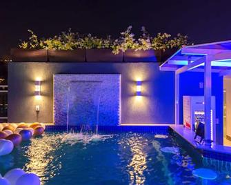 كاسا نوفا هوتل - ريو دي جانيرو - حوض السباحة