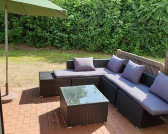 Beautiful apartment centrally located and 150m to the beach - Boltenhagen - Innenhof