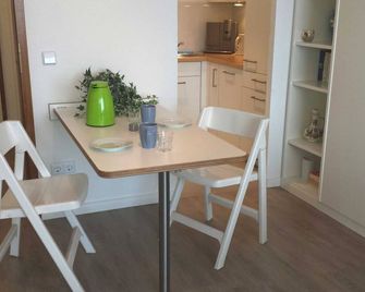 Rod32d 'Carpe Diem' Schmidt - Timmendorfer Strand - Dining room