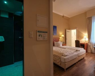 Budget by Hotel Savoy Hannover - Hannover - Yatak Odası