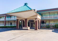Motel 6 Groton, CT - Groton - Building