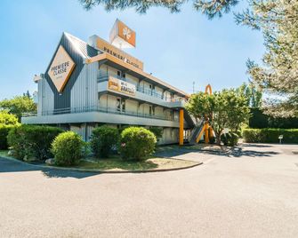 Premiere Classe Orange - Orange - Building