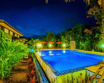 Chomphu Resort - Khao Lak - Pool