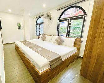 Little Vietnam Hotel - Cat Ba - Hải Phòng - Schlafzimmer