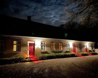 Svaleholm Gard Roskilde - Roskilde - Gebäude
