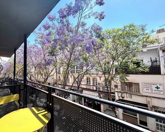 Zur Boutique Hostel - Fuengirola - Balkon