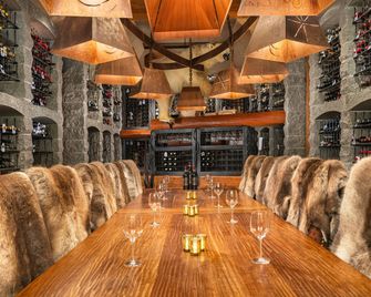 Sun Mountain Lodge - Winthrop - Bar