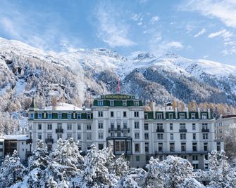 Grand Hotel Kronenhof - Pontresina - Building