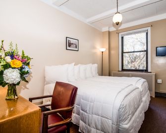 The Leo House - New York - Bedroom