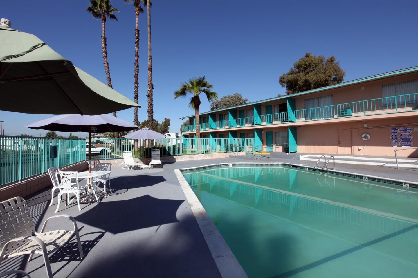 Best Inn & Suites - El Cajon - Pool