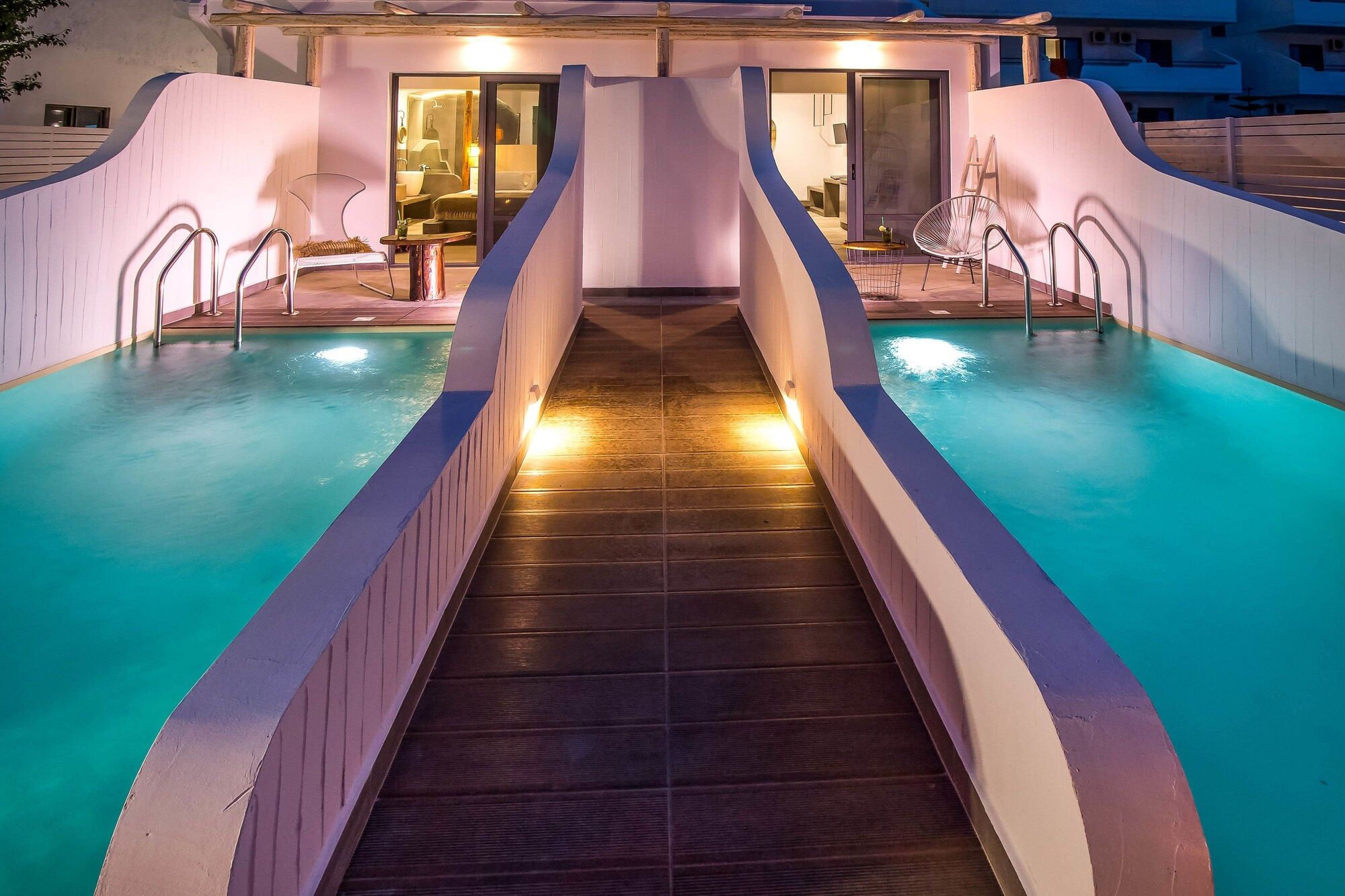 ماليبو بوتيك ستوديوز