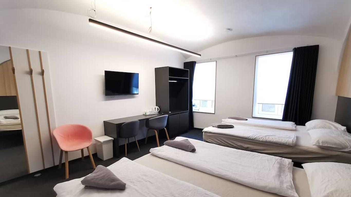 Cha cha rooms