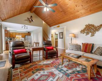 Twilight Ridge Center Hill Lake - Smithville - Sala de estar