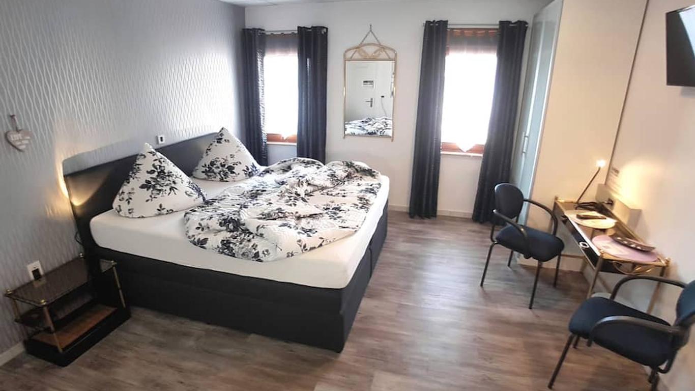 BoardingHouse Sinsheim zentral am Burgplatz