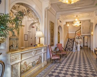 Hotel Armonia - Pontedera - Lobby