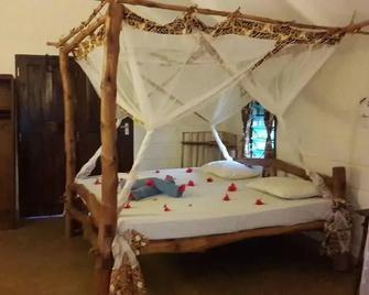 African Dream Cottages - Diani Beach - Ukunda - Bedroom