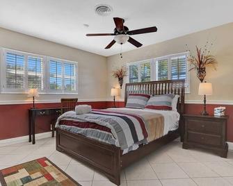 The Sunshine House - Fort Lauderdale - Camera da letto