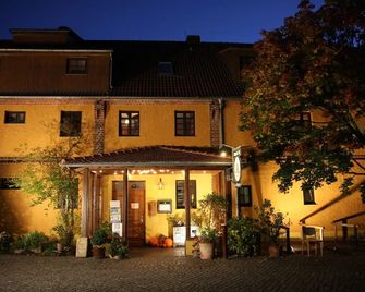 Hotel Wenzels Hof - Grosstreben-Zwethau - Будівля