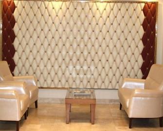 Grand Aras Hotel - Elazığ - Sala de estar