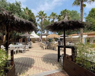 Camping de l'Arnel - Villeneuve-lès-Maguelone - Patio