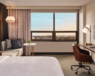 Holiday Inn & Suites Commerce City - Denver Airport By IHG - Commerce City - Camera da letto