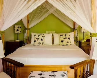 Ilboru Safari Lodge - Arusha - Slaapkamer