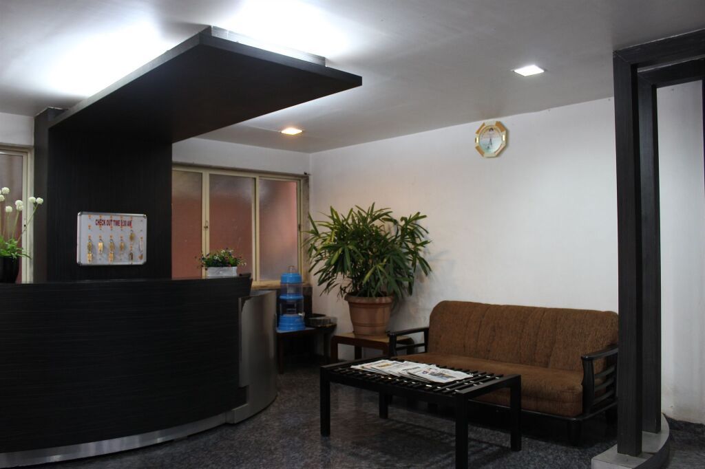 Hotel Sunny Midtown - מהבלשוואר - דלפק קבלה