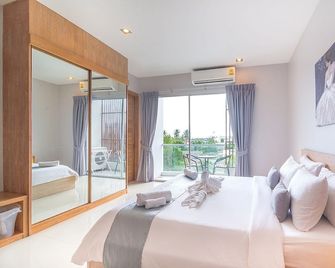 Lemonade Phuket Hotel -Sha Plus - Chalong