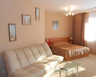 7 Kholmov Hotel - Kirov - Slaapkamer