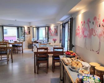 Boutique Hôtel La Victoire - Vence centre - Vence - Restaurant