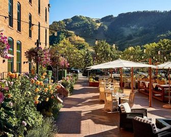 Downtown Aspen Luxury 2 Bedroom Residence - Aspen - Patio