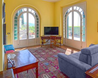 Beautiful Apartment In Anghiari With Wifi - Anghiari - Living room