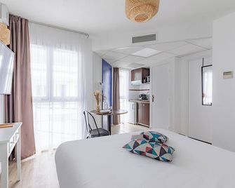 Appart'City Confort Pau Centre - Pau - Chambre