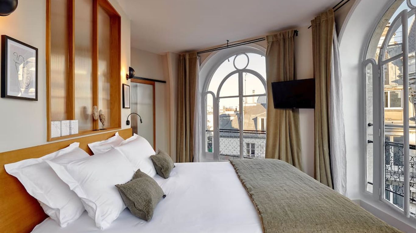 Tinah Paris, Réaumur - Montorgeuil